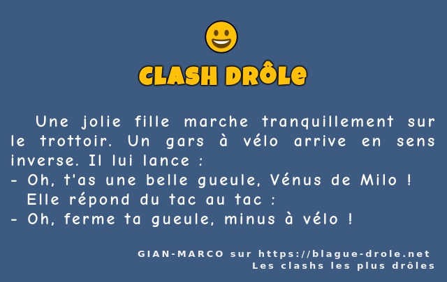  Une jolie fille marche tranquillement sur...