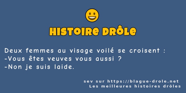 Deux femmes au visage voilé se croisent :